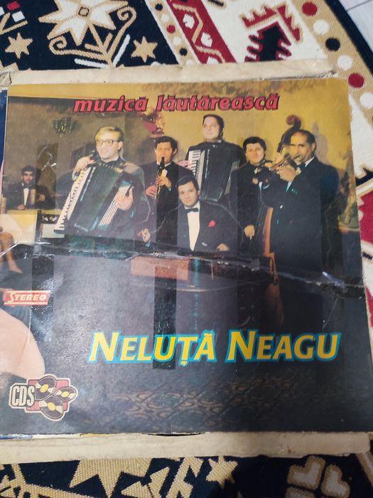 Viniluri vechi.      .