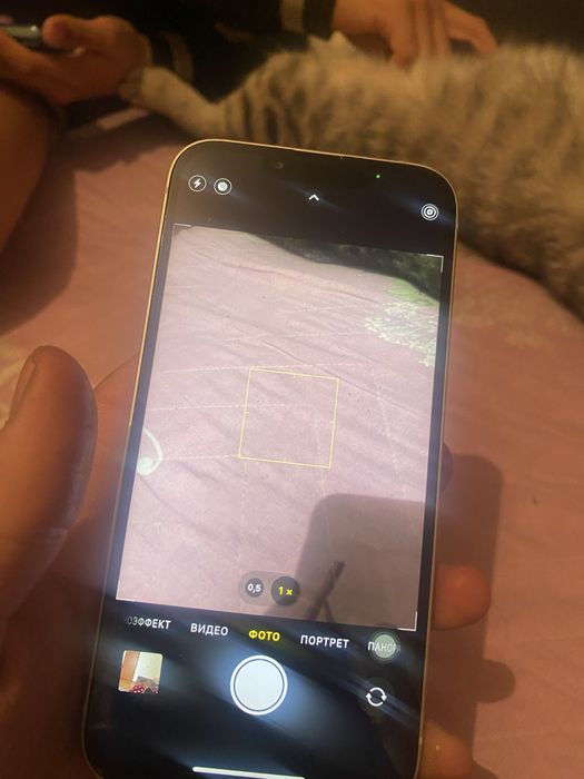 iPhone 13 в хорошем состояние