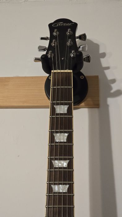 Китара Les Paul Career