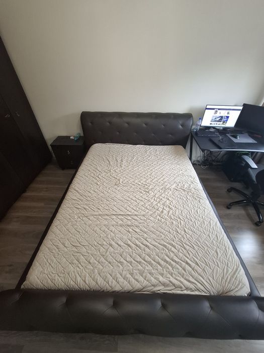 Легло / Спалня 160/200  перфектно с-е