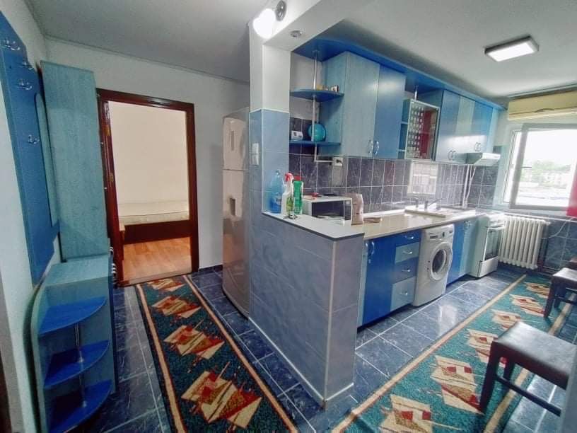 Apartament 2 camere decomandate