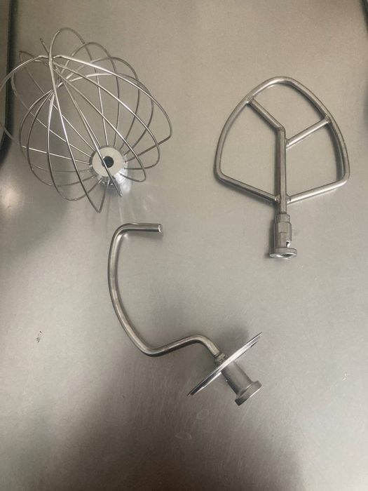 Планетарный миксер 7л / тестомес / почти новый