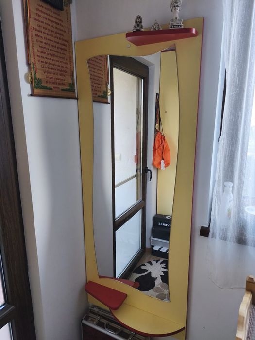 Mobilier cameră tineret