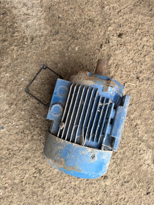 Двигатель асинхронный БЭМЗ 1,1квт