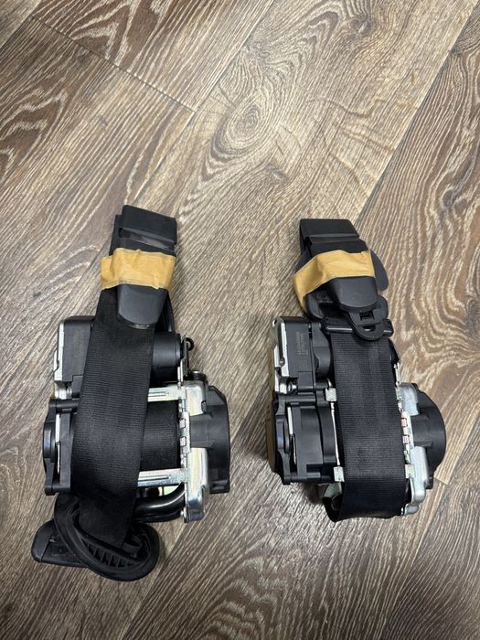 Audi a4 b9 преден ляв колан