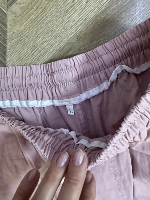 Летние шорты с боковыми корманами