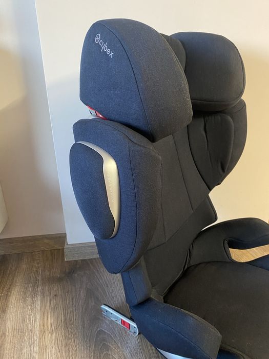 Детско столче за кола Cybex Q3 Fix-Plus – (15-36кг.)тъмно синьо)