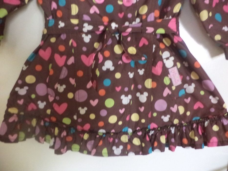 Перфектен тренч Disney за 3 години