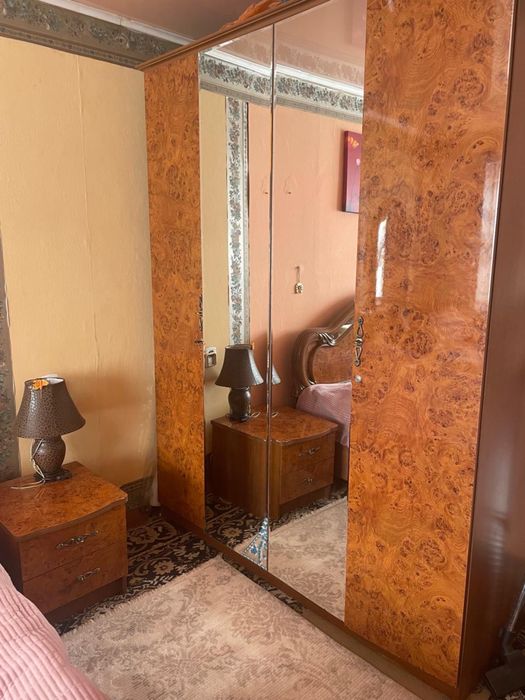 Продам спальный гарнитур