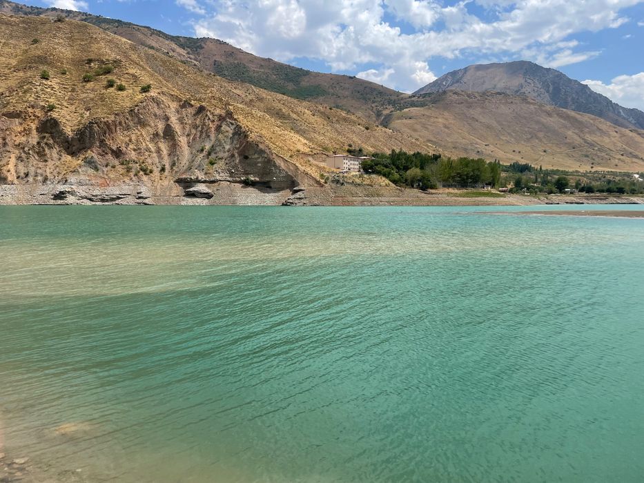 Чарвак, 10га под зону отдыха