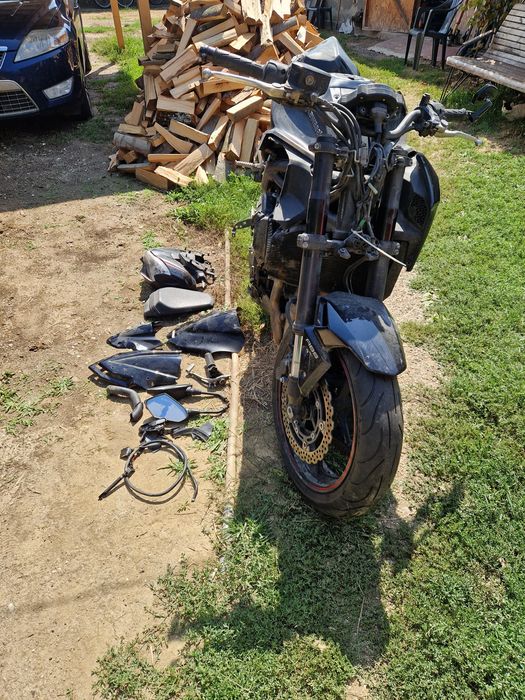 Vand Piese Kawasaki Z900 ABS 2018 Cascioarele • OLX.ro