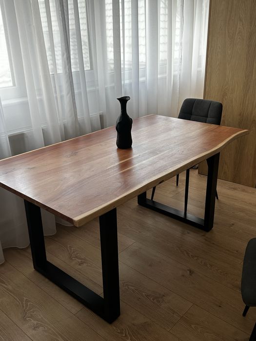 Masa dining THE HOME maro/neagra din lemn 90x160 cm
