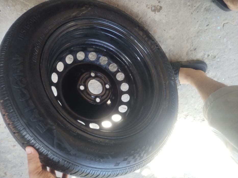 R 14 diska balon kalpaki bilan.. Bu