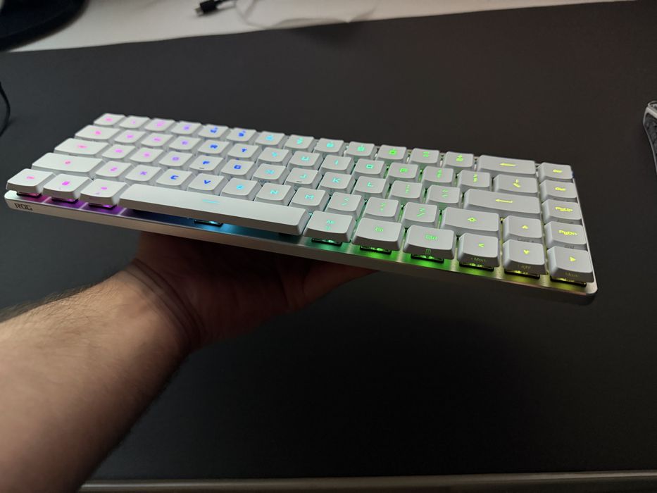 Tastatura Gaming Wireless mecanica ASUS ROG Falchion RX Low Profile