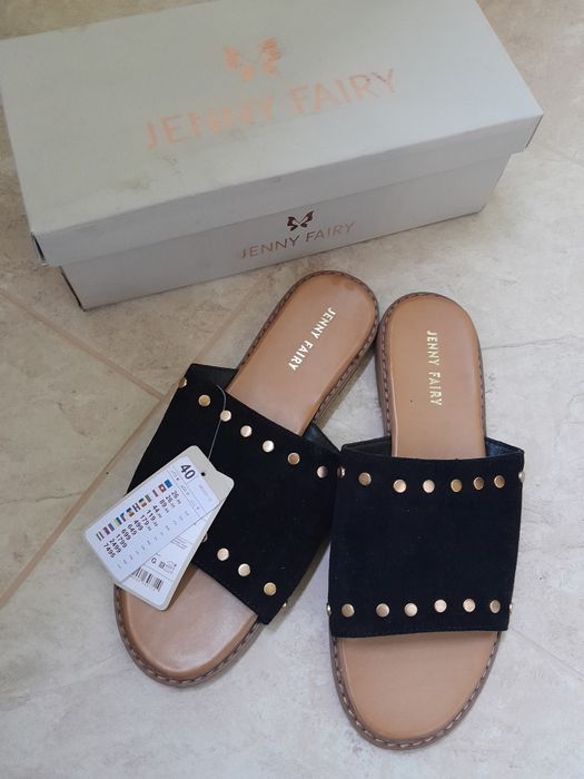 Дамски Чехли нови