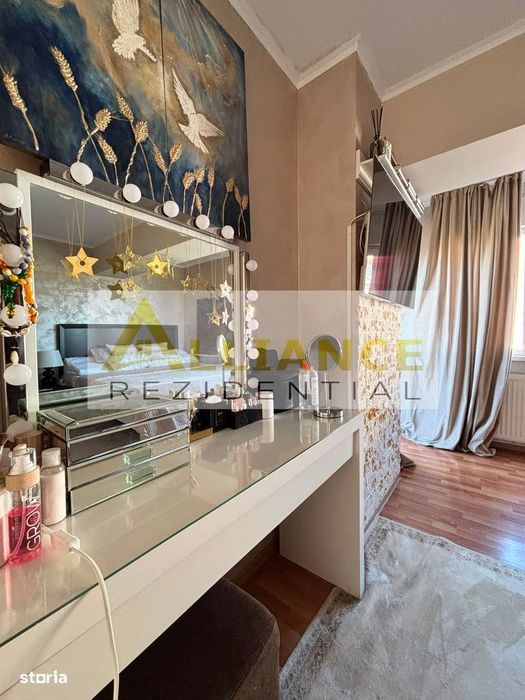 Apartament 2 Camere De Vanzare - Zona Strada Spatiul Unirii