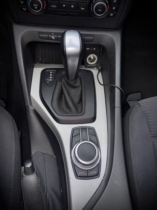 BMW X1 2010 — imagine 3