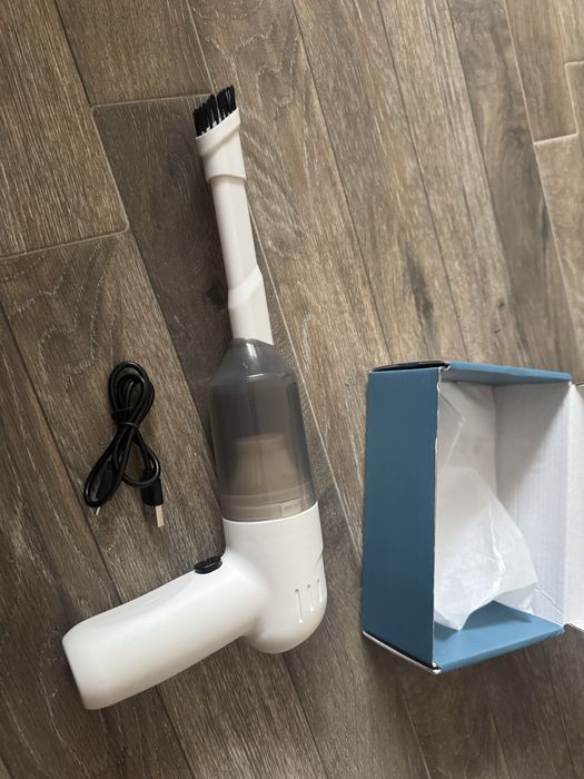 Aspirator portabil auto/birou, fără fir, putere mare –  la cutie