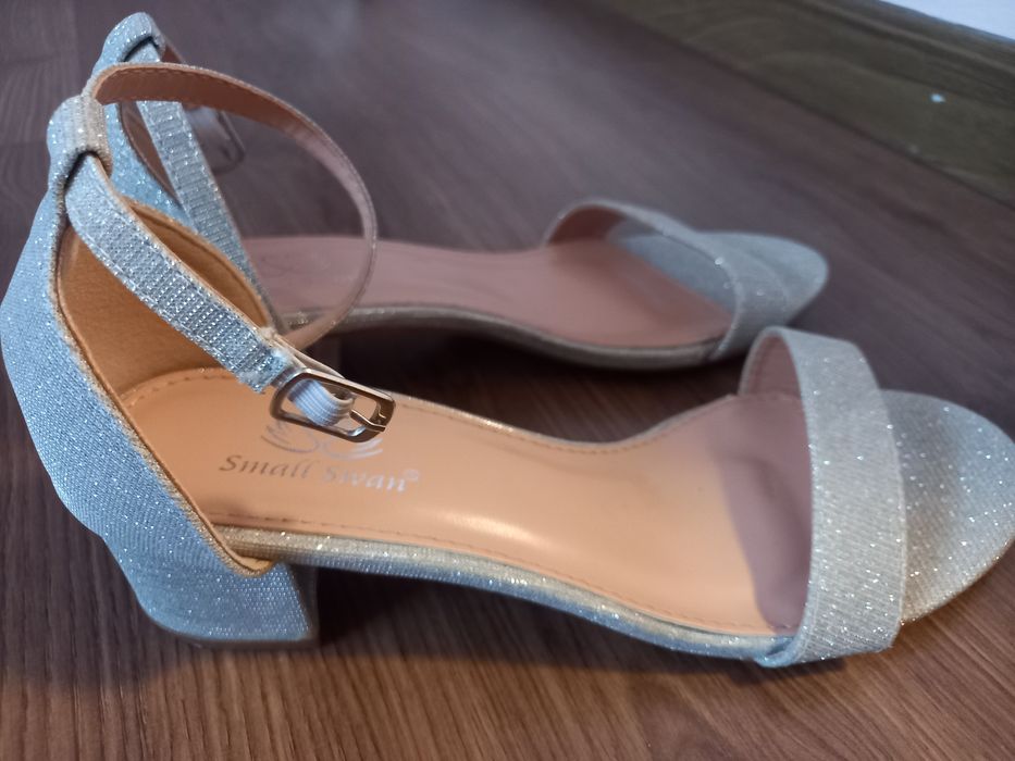 Два чифта обувки на супер цена