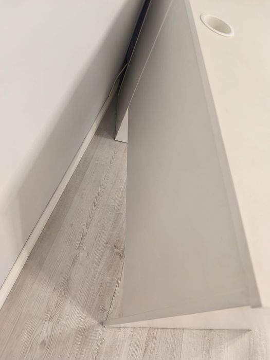 BRIMNES ИКЕА  Письменный стол 120/65