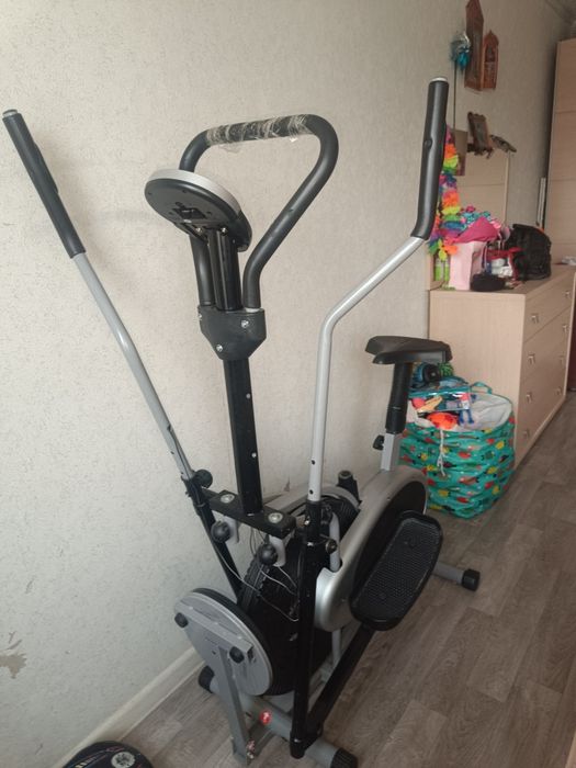 Тренажерный велосипед