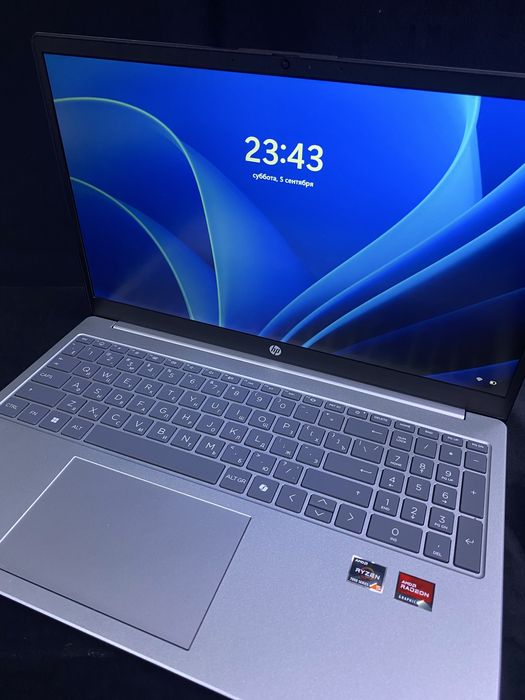 HP Ryzen 5-7520U Ram:8gb SSD:512gb