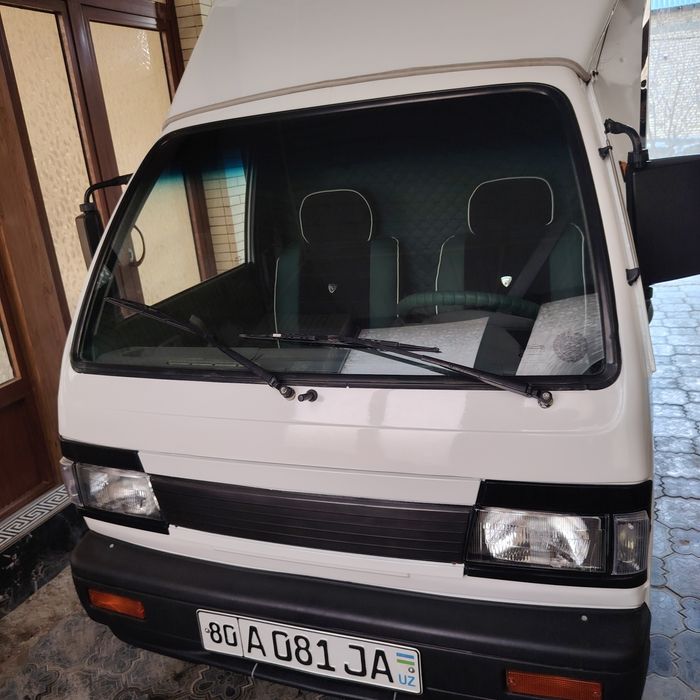 Labo 2011 metan sotiladi