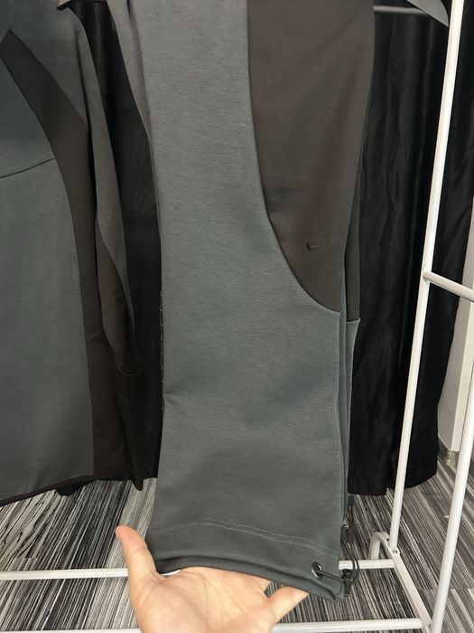 Trening Nike Tech  gri/negru - marimi s-xxl