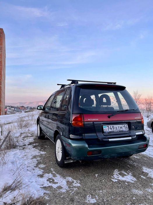 mitsubishi RVR, 1996