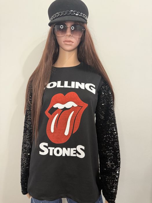 Блуза с ефектни ръкави от пайети