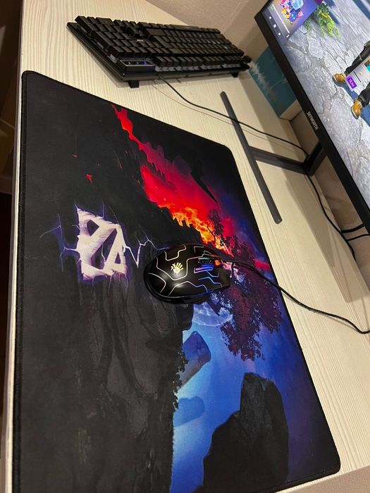 Продам мышку и наушник