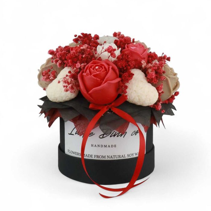 Луксозен букет от соеви свещи „Розова хармония“