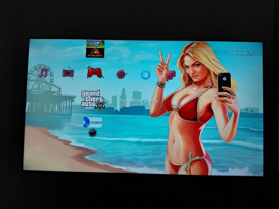 PlayStation 3 Super Slim [500 ГБ] + 2 геймпада + Игры
