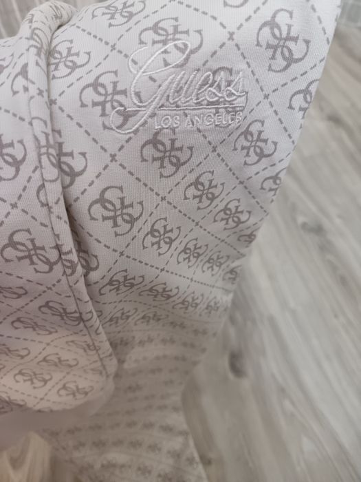 Брюки Guess  на девочку рост 146 см