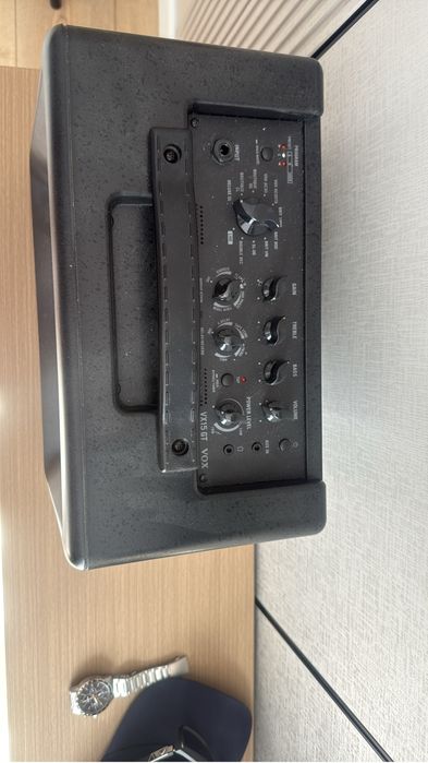 Комбоусилитель для электрогитары VOX VX15GT