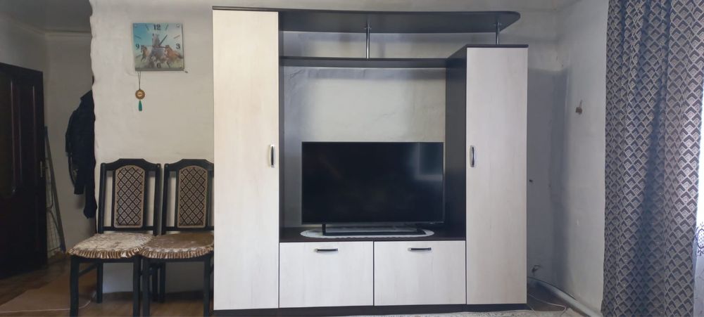 Продам шкаф (горку)