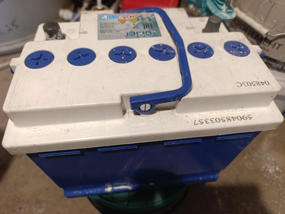 Продам аккумулятор бу