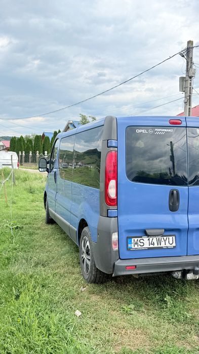 Vand opel vivaro 2008 înmatriculată