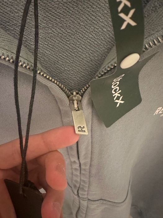 Hanorace Represent - Size L