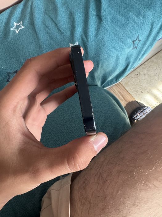 Vand iphone 13 normal