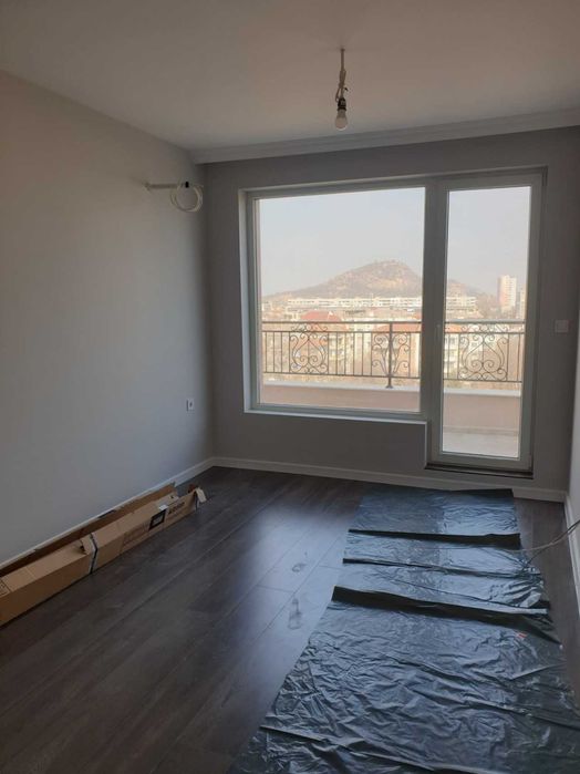 Продава се Тристаен апартамент в Пловдив, Южен - 112 кв.м за 1179 €/кв.м - Снимка #8