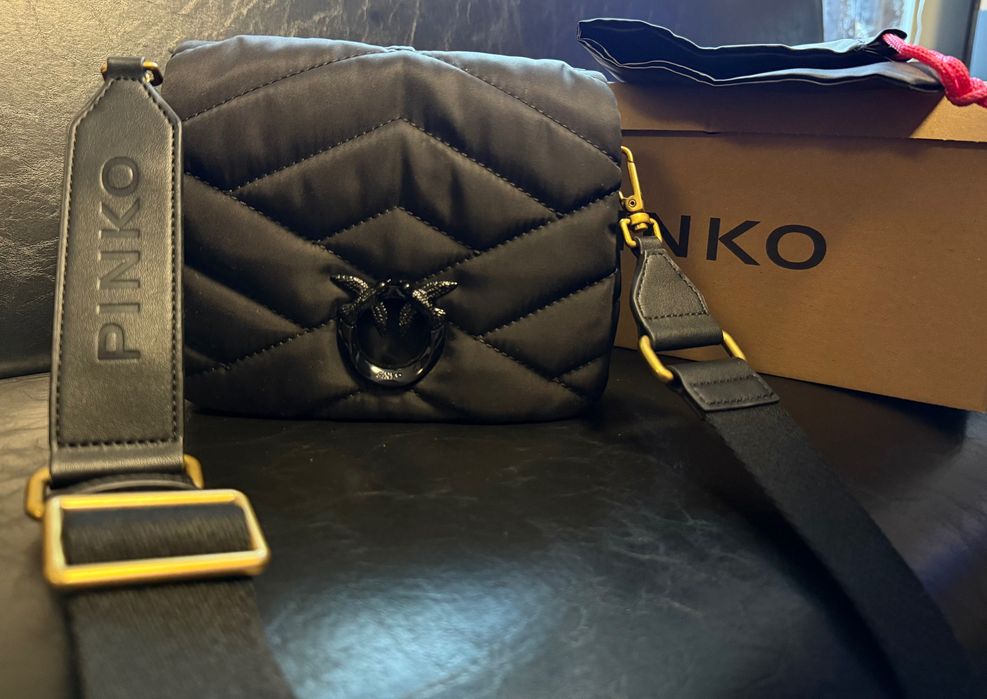 Чанта Pinko love click puff baby,нова