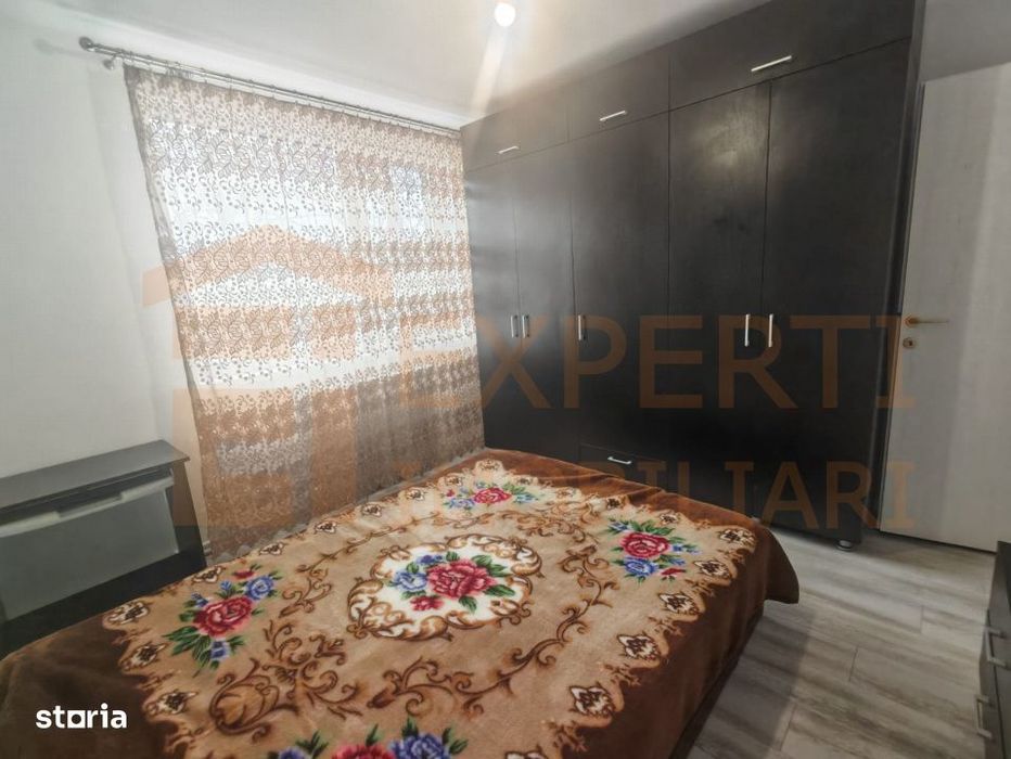 Apartament 3 camere de vanzare in zona Far, Constanta