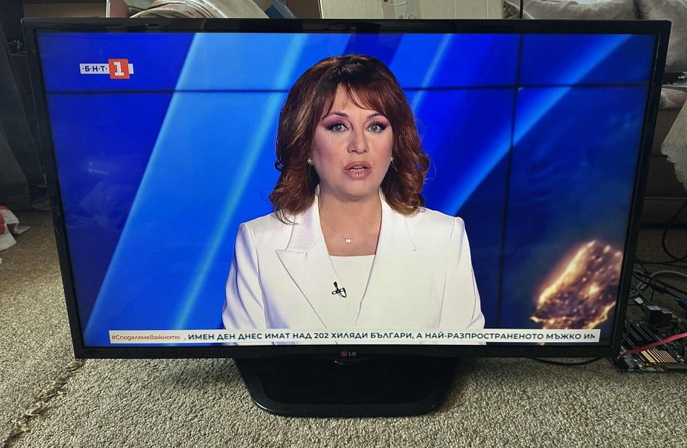 LG 42" LED FHD Телевизор - перфектен