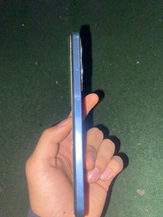 Vivo y 35 kelishamiz