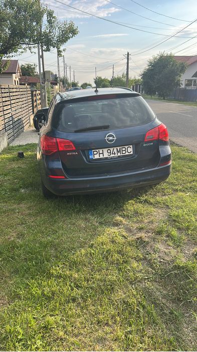Opel astra j turier 1.3 cdti
