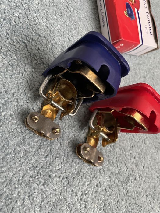 Быстросъемная клемма универсальная.