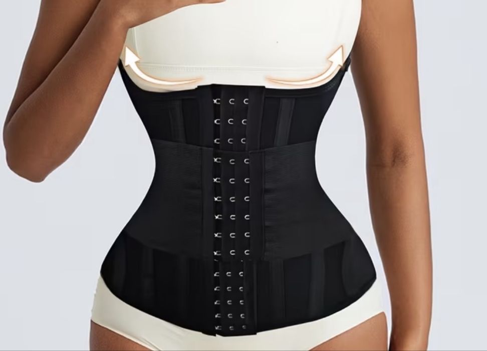 Corset.