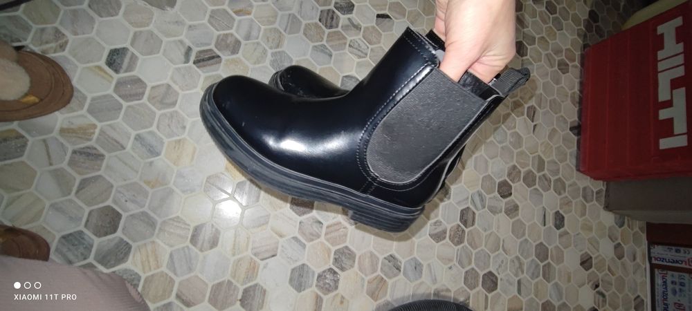 Ботушки за момиче H&M