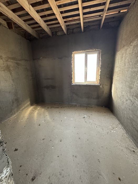 Частный дом в мкр зарослый